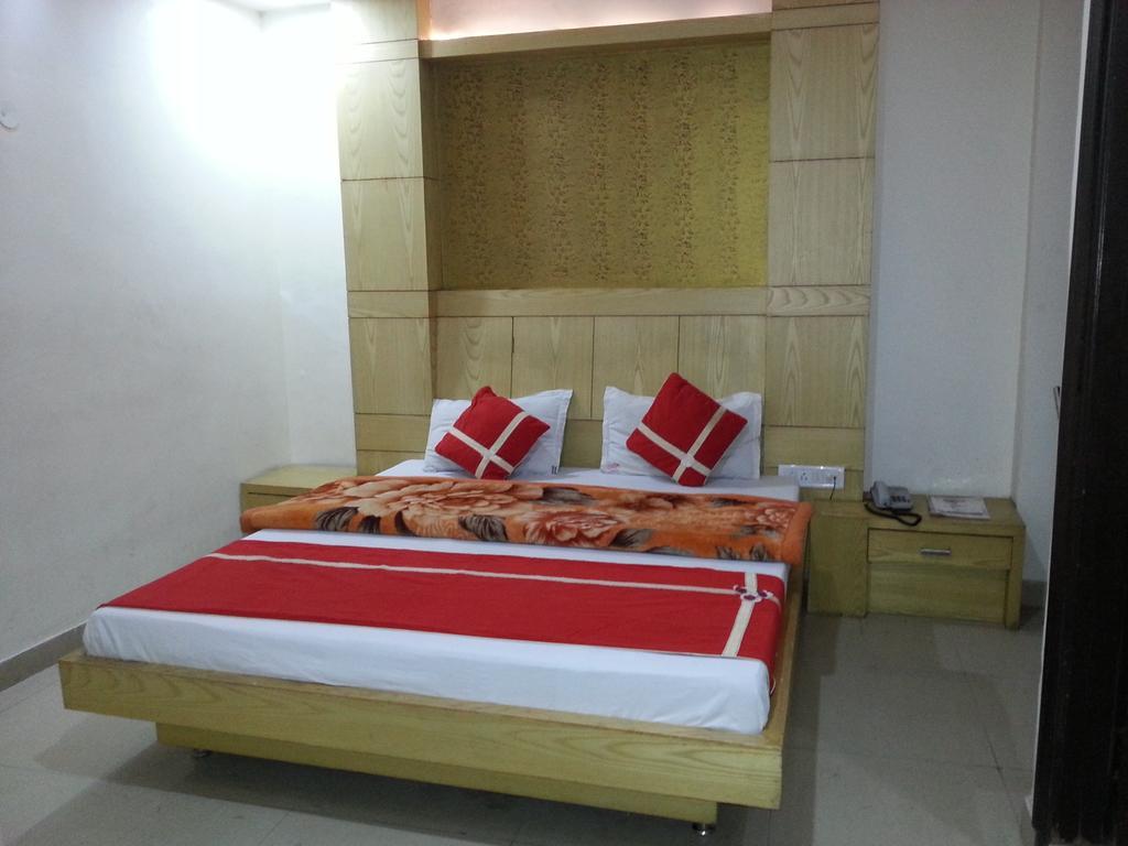 Hotel Shivam International - A Well Hygiene Property All Staff Vaccinated " Νέο Δελχί Εξωτερικό φωτογραφία