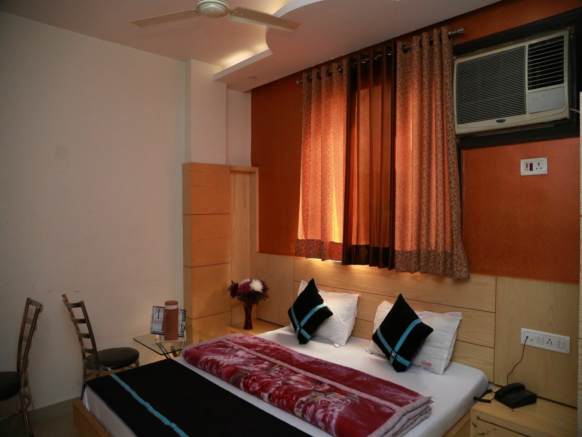 Hotel Shivam International - A Well Hygiene Property All Staff Vaccinated " Νέο Δελχί Εξωτερικό φωτογραφία